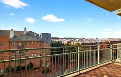 5055 Addison Circle, Addison, TX 75001