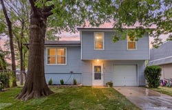 611 E Welston Avenue, Olathe, KS 66061