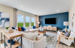 571 Lismore Circle, Elgin, IL 60124
