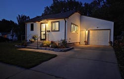 1508 Highland Ave, Sioux Falls, SD 57103