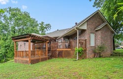 2908 Cortney Circle, Siloam Springs, AR 72761