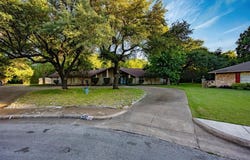 802 Rock Canyon Drive, Duncanville, TX 75137