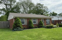 207 E Blue Jay Rd, Louisville, KY 40229