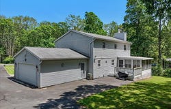 9 Cobblewood Drive, Mount Pocono, PA 18344