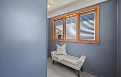 3265 S Swain Ct, Milwaukee, WI 53207
