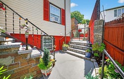 243 Crescent St, Fall River, MA 02720