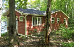 7621 ARMOUR LAKE RD E, Presque Isle, WI 54557