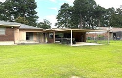 2748 Country Club Drive, Haynesville, LA 71038