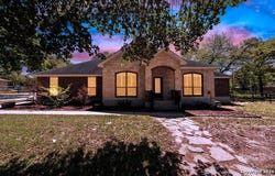 162 Champions Blvd, La Vernia, TX 78121
