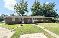 8 Westfair Drive, Jacksonville, IL 62650