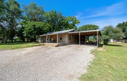 29080 State Highway 19 N, Athens, TX 75752