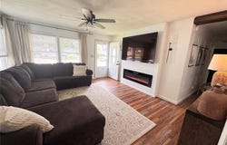 517 W Olive Street, Palmyra, MO 63461