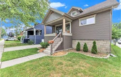 23926 Elmira Street Street, Saint Clair Shores, MI 48082