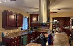 1404 Killarney Drive, Greenville, IL 62246