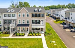 4811 LINCOLN ALLEY, PIPERSVILLE, PA 18947