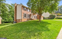 9607 CERALENE CT, FAIRFAX, VA 22032