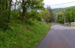 Lucas Dairy Road, Grafton, WV 26354
