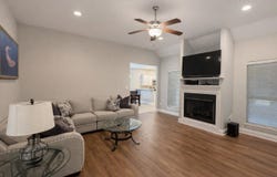 10 Apalachee, Hattiesburg, MS 39402