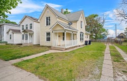 177 W 9th Street, Holland, MI 49423