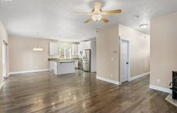 124 NE MEGAN DR, Estacada, OR 97023