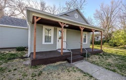 450 Michigan, Lebanon, MO 65536