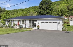 46 OHIO Street, RIDGELEY, WV 26753