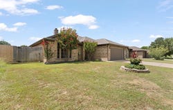 1017 Winepress Road, Burleson, TX 76028
