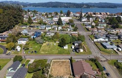 1560 MONROE ST, North Bend, OR 97459