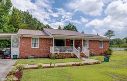 3262 Nc Hwy 133, Rocky Point, NC 28457