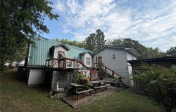 7572 State Route 161 Extension, IUKA, IL 62849