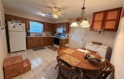 1640 JUNO TR, ASTOR, FL 32102