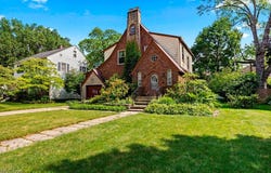 251 Hamilton Avenue, Elyria, OH 44035