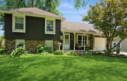 1104 E 13th Street S, Newton, IA 50208