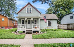 912 N Spring Ave, Sioux Falls, SD 57104