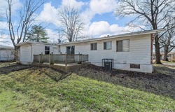 965 Cheyenne Drive, Florissant, MO 63033