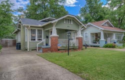 818 Elmwood, Shreveport, LA 71104