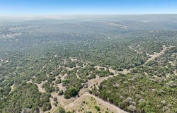 225 W Camp Fire Trl, Hunt, TX 78024
