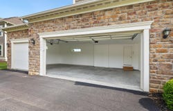 7136 Cabernet Court, Dublin, OH 43016