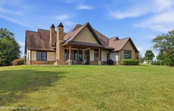 104 Chantry Lane, Madison, MS 39110