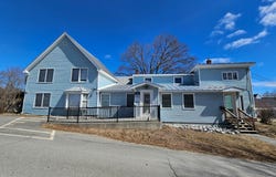 128 Middle Street, Farmington, ME 04938
