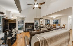6147 STONEPATH CIRCLE, CENTREVILLE, VA 20120