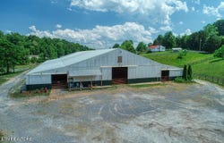 500 Miller Rd, Clinton, TN 37716