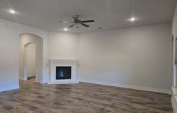 126 Creekside Drive, Sanger, TX 76266