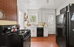 454 Clifton Ave, Clifton City, NJ 07011-2645