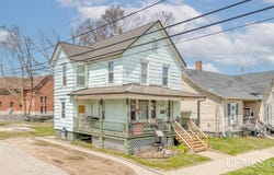 210 S 8th, Escanaba, MI 49829