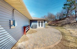 5223 CREST DR, Cherokee, IA 51012