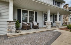 2331 LARUE Lane, GREEN BAY, WI 54313