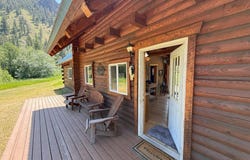 5 Sky Trail Lane, North Fork, ID 83466