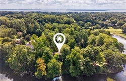 17 Whittakers Mill Road, Williamsburg, VA 23185