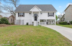 2742 Maiden Lane SW, Supply, NC 28462